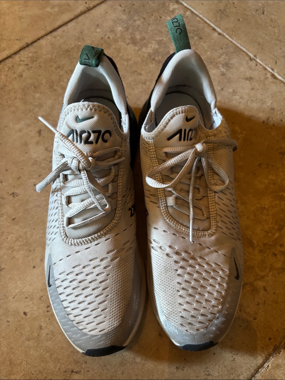Nike Air270 White/Grey with Black and Green Heel Tab - Picture 5 of 10